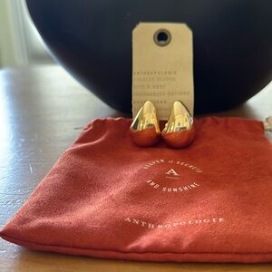 Anthropologie Tear Dropp 14k yellow gold pleated earrings. New!